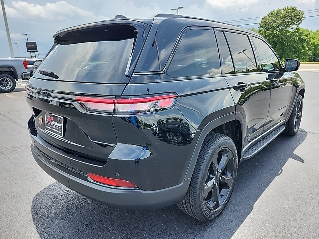 2023 Jeep Grand Cherokee Altitude