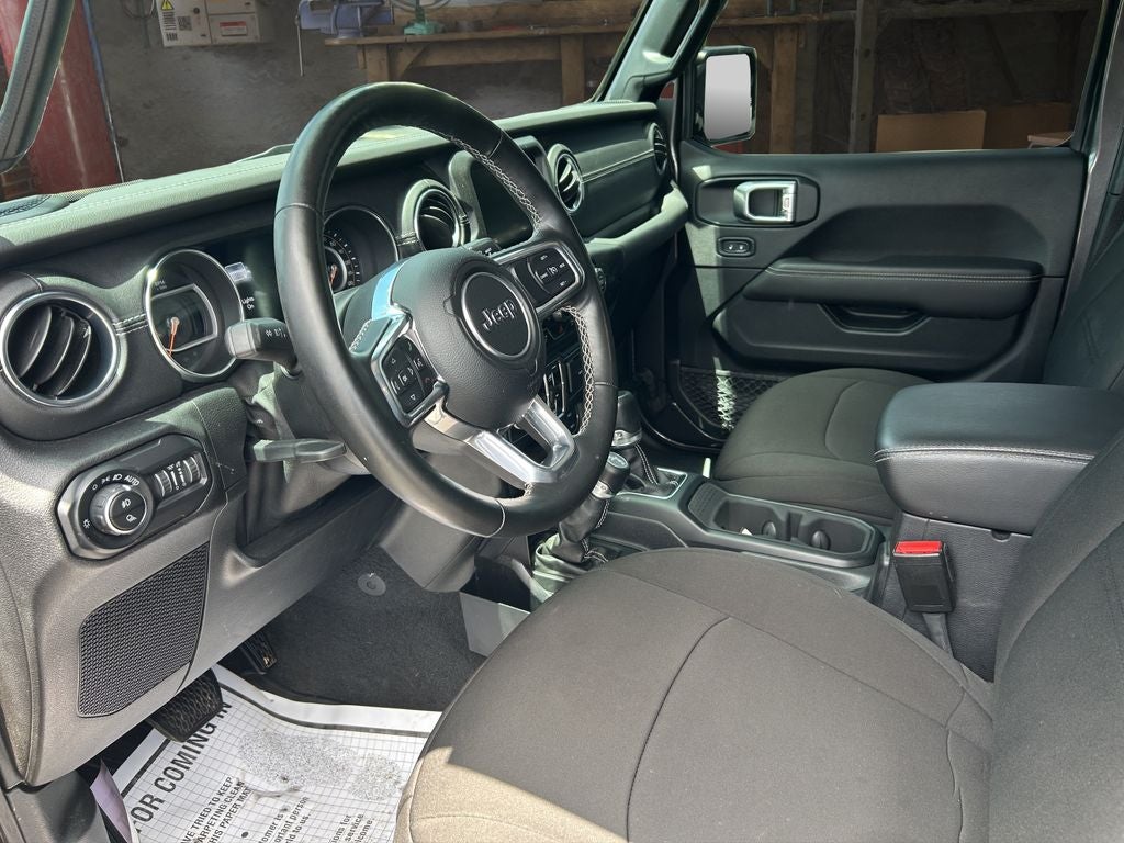 2021 Jeep Gladiator Overland