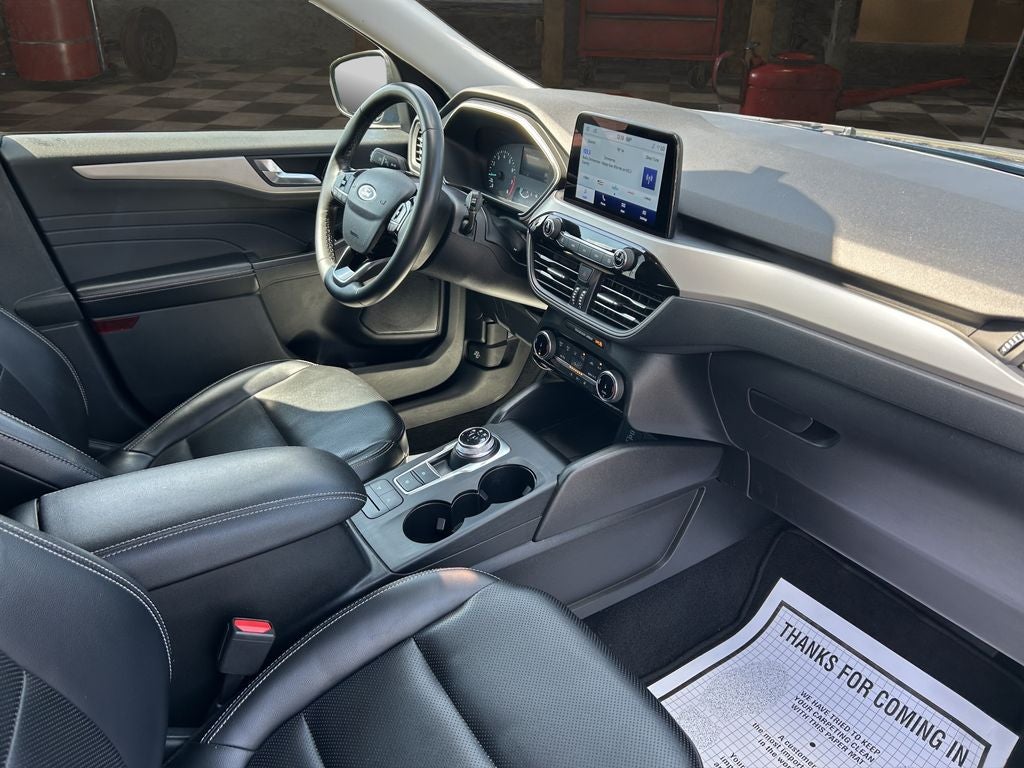 2022 Ford Escape SEL