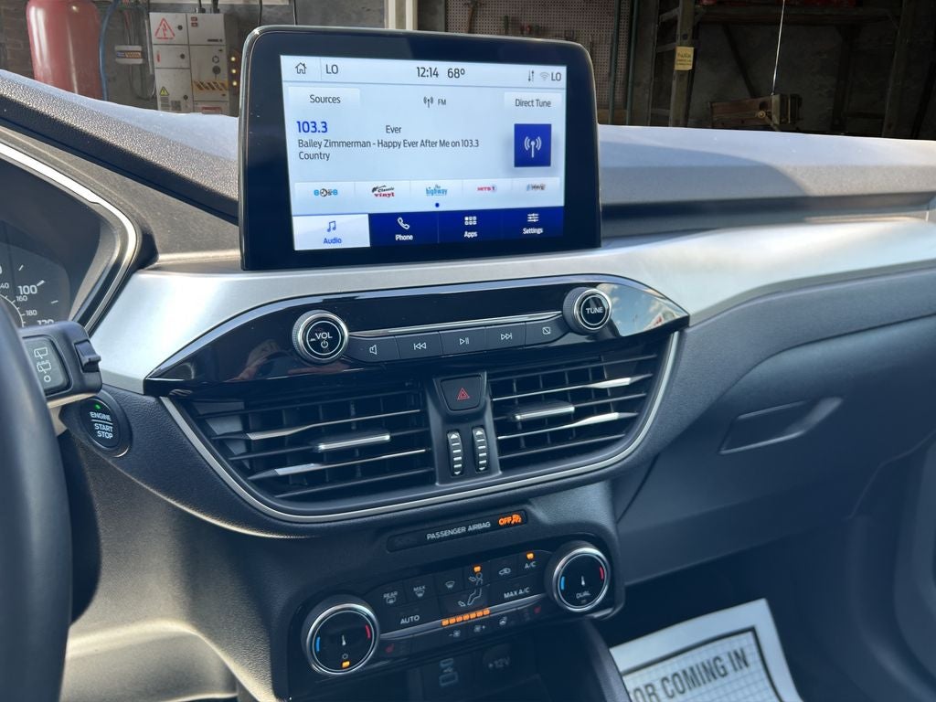2022 Ford Escape SEL