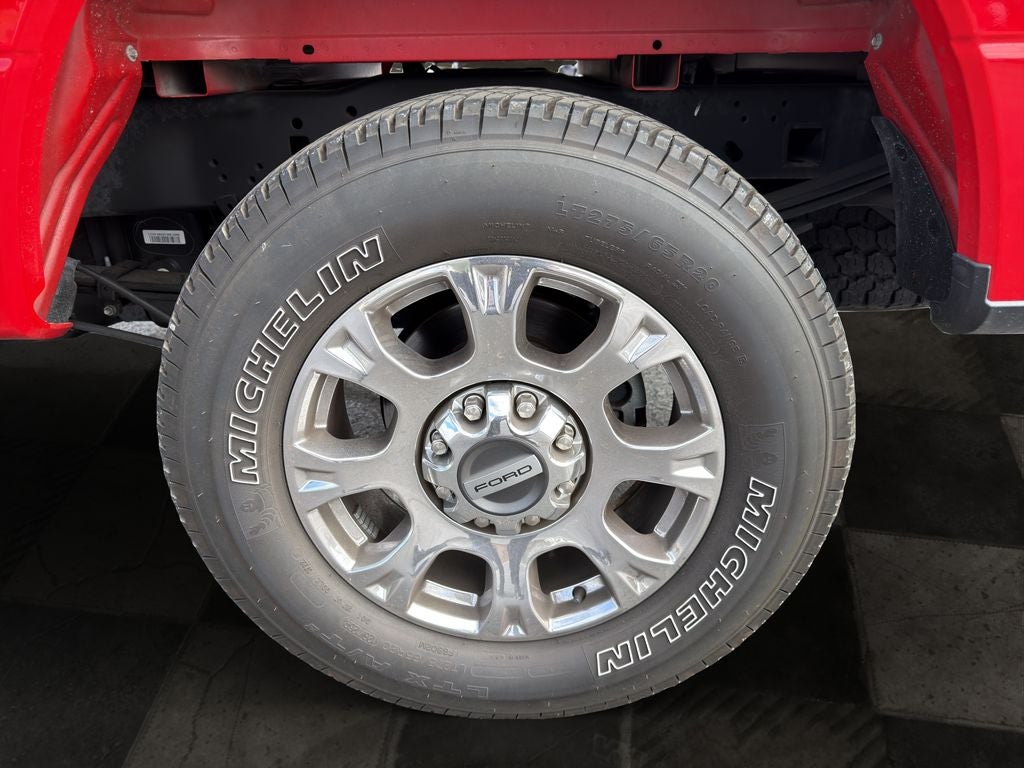 2022 Ford F-250SD Lariat