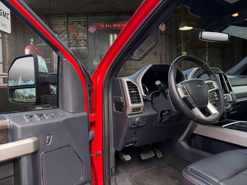 2022 Ford F-250SD Lariat