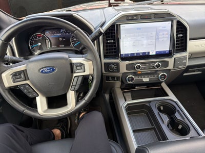 2022 Ford F-250SD Lariat