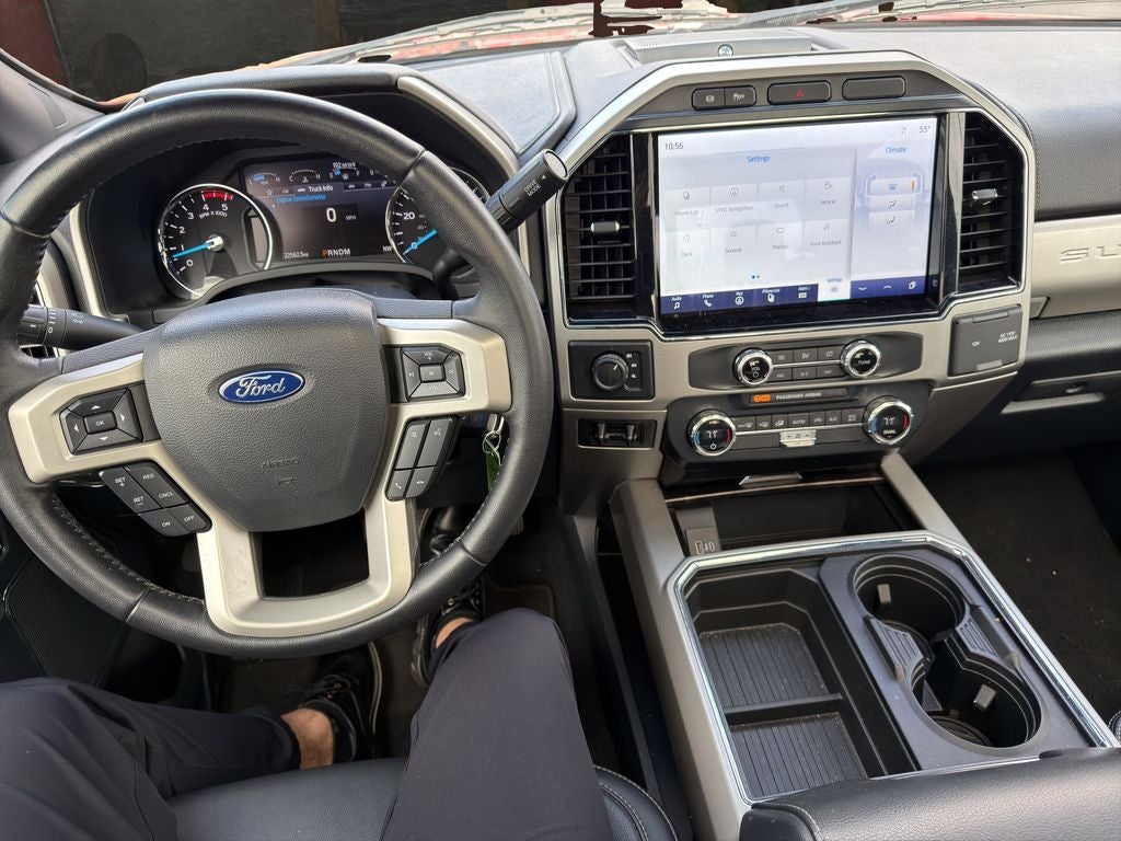 2022 Ford F-250SD Lariat