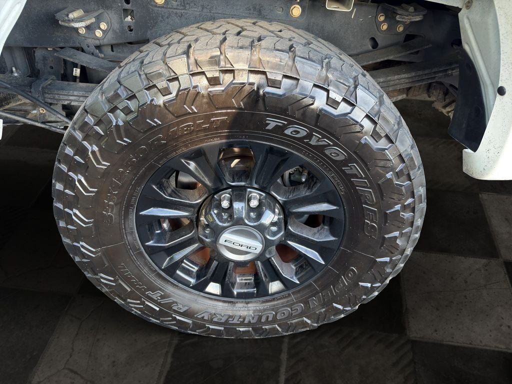 2022 Ford F-250SD Lariat