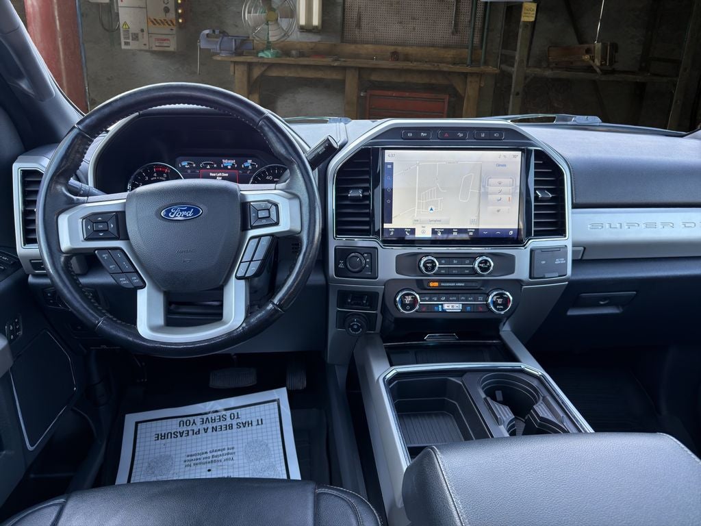 2022 Ford F-350SD Lariat