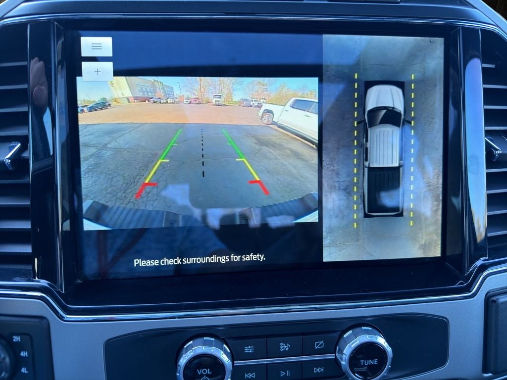 2022 Ford F-350SD Lariat