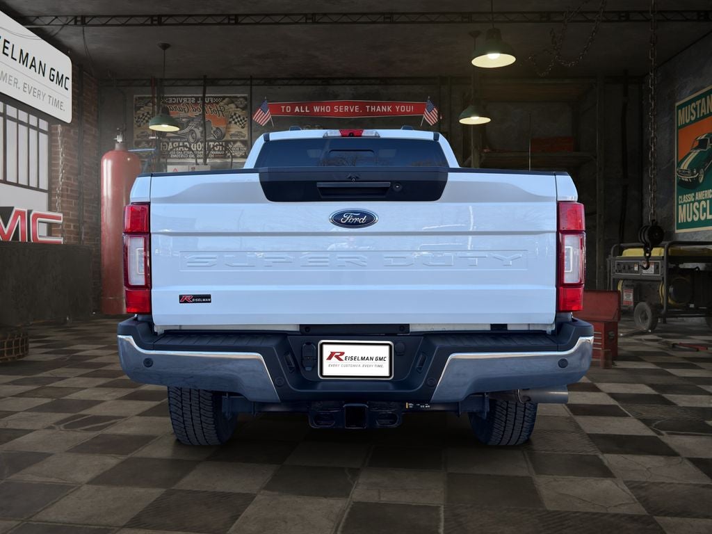 2022 Ford F-350SD Lariat