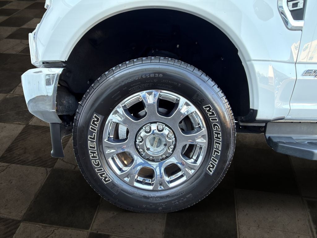 2022 Ford F-350SD Lariat