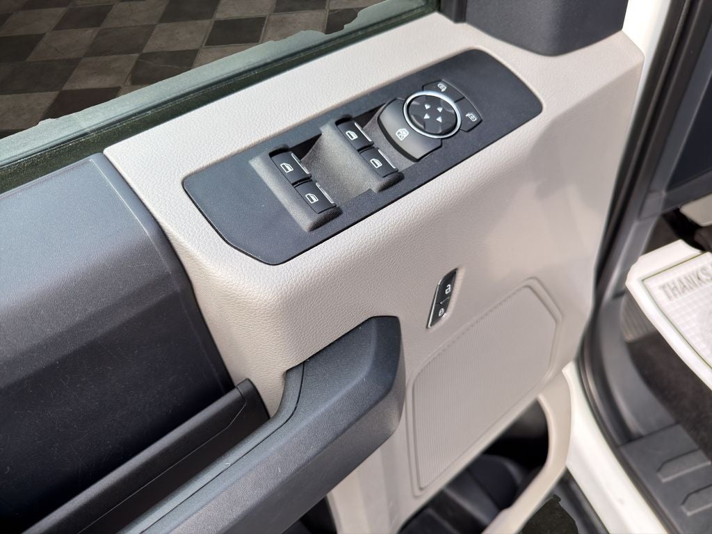 2022 Ford F-350SD XL DRW