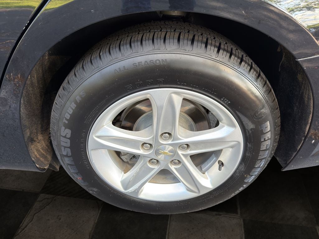 2020 Chevrolet Malibu LS 1LS