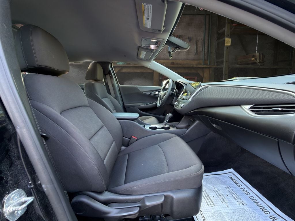 2020 Chevrolet Malibu LS 1LS