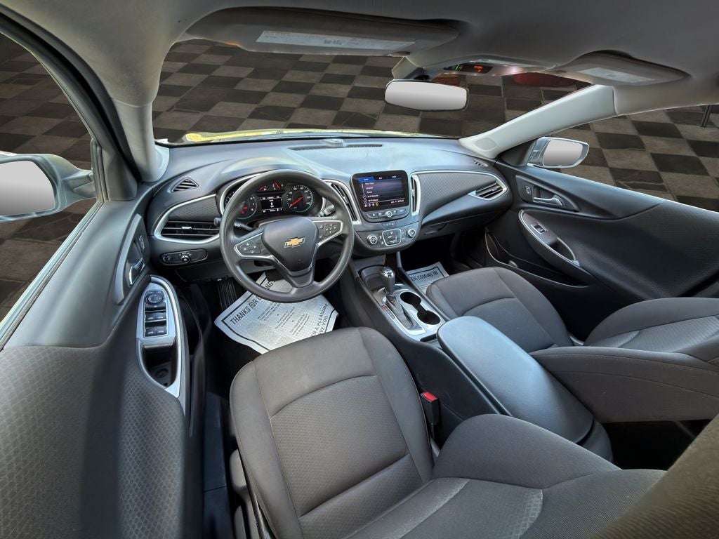 2020 Chevrolet Malibu LS 1LS