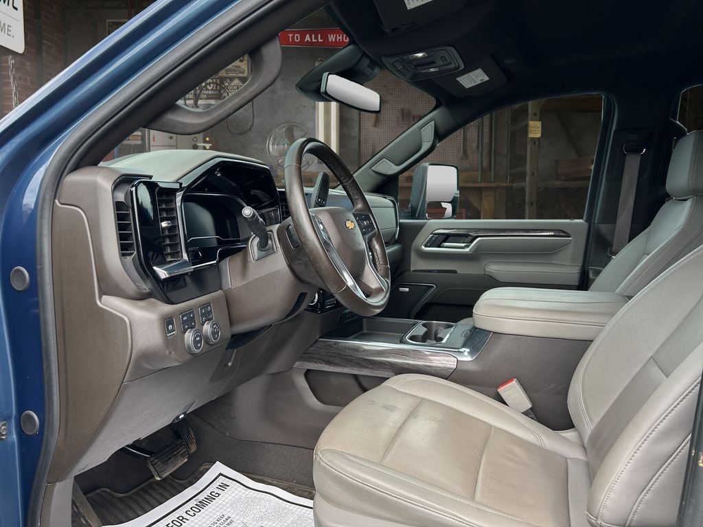 2025 Chevrolet Silverado 3500HD LTZ DRW