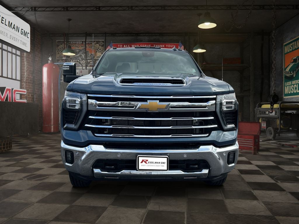 2025 Chevrolet Silverado 3500HD LTZ DRW