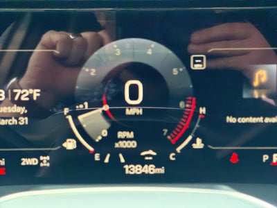 2025 GMC Acadia AT4