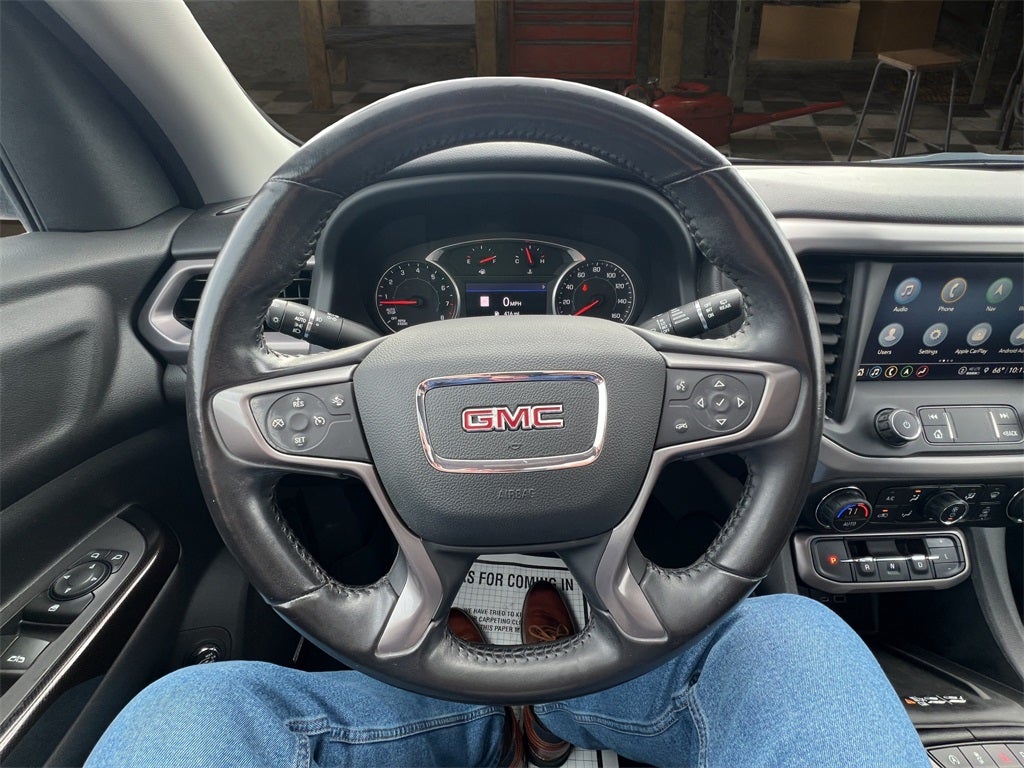 2021 GMC Acadia AT4