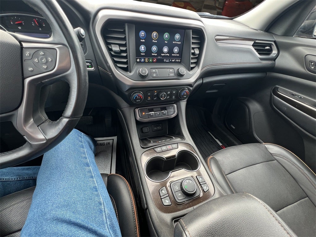 2021 GMC Acadia AT4