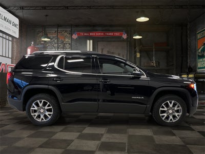 2021 GMC Acadia SLT