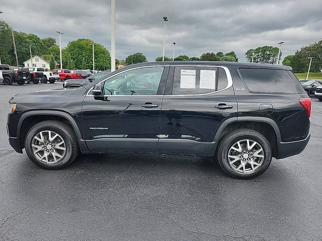 2023 GMC Acadia SLE