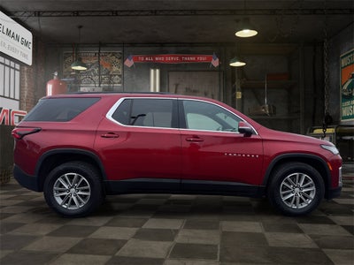 2023 Chevrolet Traverse LT Leather