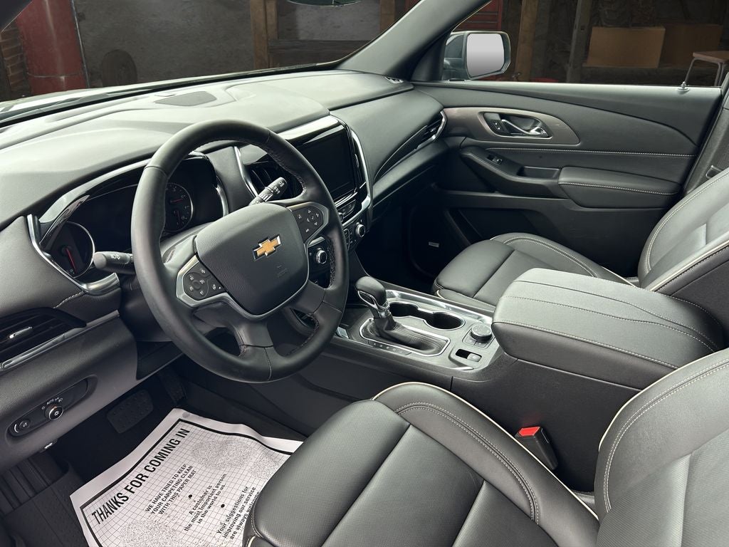 2023 Chevrolet Traverse Premier