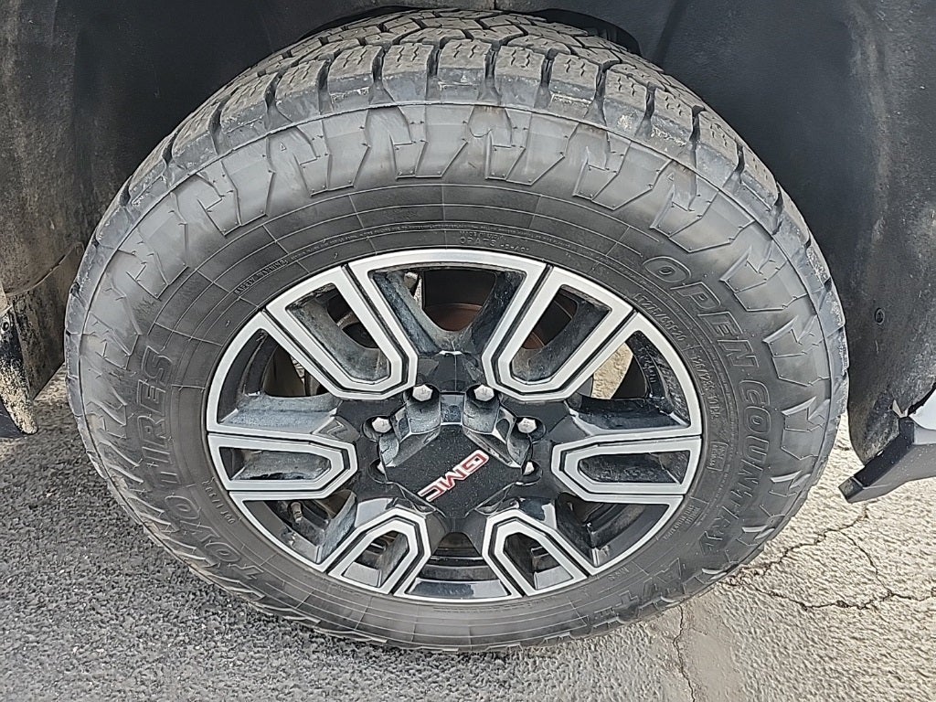 2023 GMC Sierra 2500HD AT4