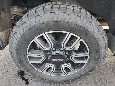 2023 GMC Sierra 2500HD AT4