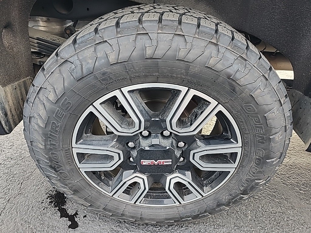 2023 GMC Sierra 2500HD AT4