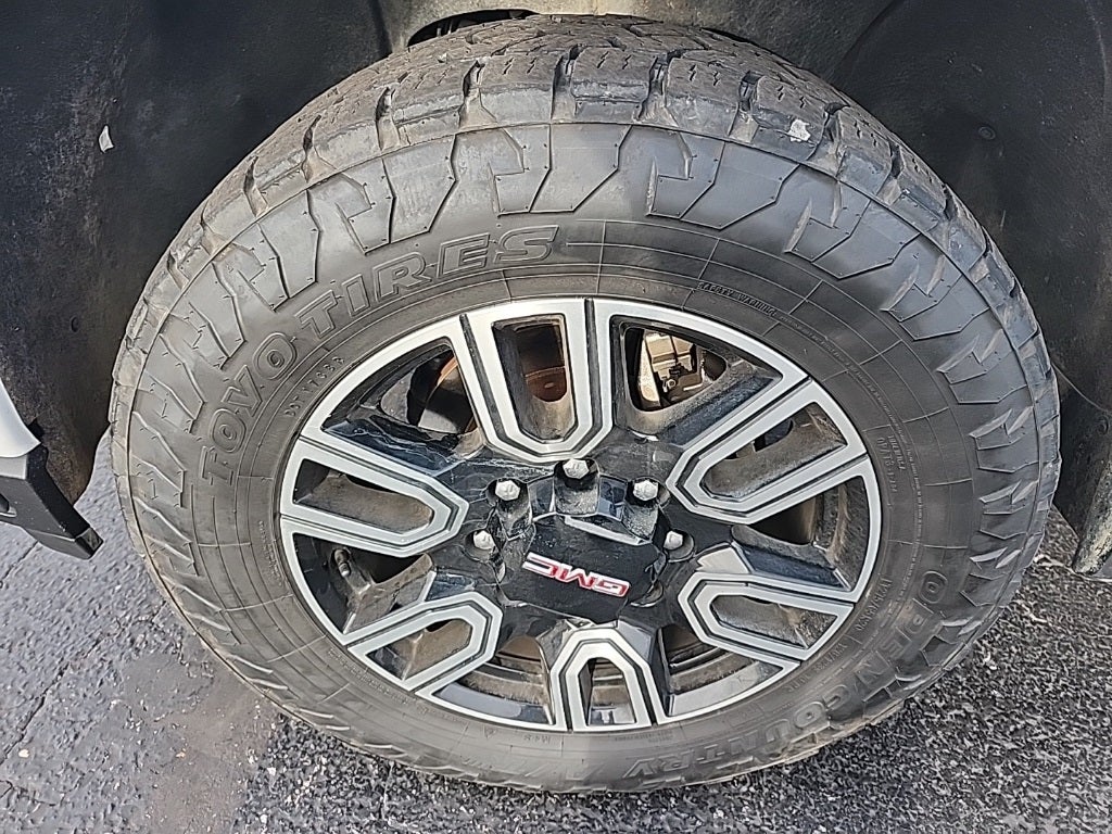 2023 GMC Sierra 2500HD AT4