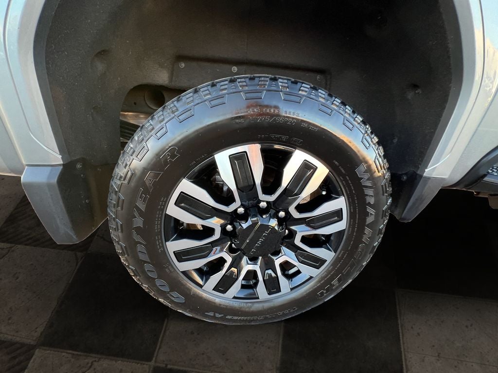 2025 GMC Sierra 2500HD Denali Ultimate