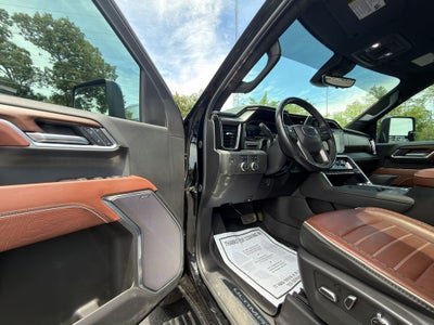 2025 GMC Sierra 3500HD Denali Ultimate