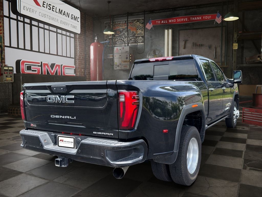 2025 GMC Sierra 3500HD Denali Ultimate
