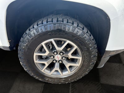 2022 GMC Canyon AT4 w/Cloth