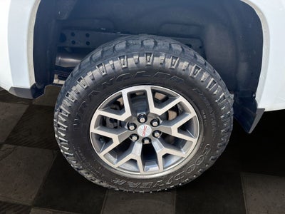 2022 GMC Canyon AT4 w/Cloth