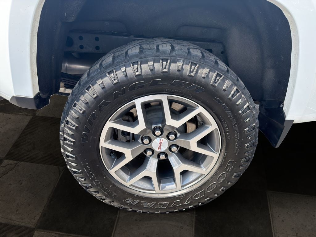 2022 GMC Canyon AT4 w/Cloth
