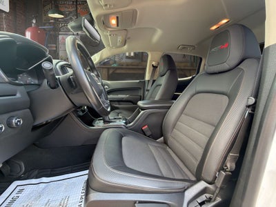 2022 GMC Canyon AT4 w/Cloth