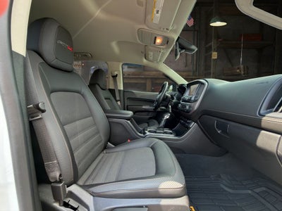 2022 GMC Canyon AT4 w/Cloth
