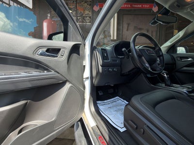 2022 GMC Canyon AT4 w/Cloth