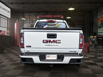 2022 GMC Canyon AT4 w/Cloth
