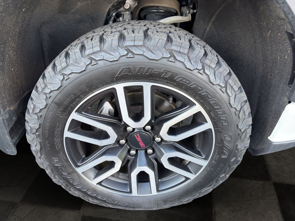 2022 GMC Sierra 1500 AT4