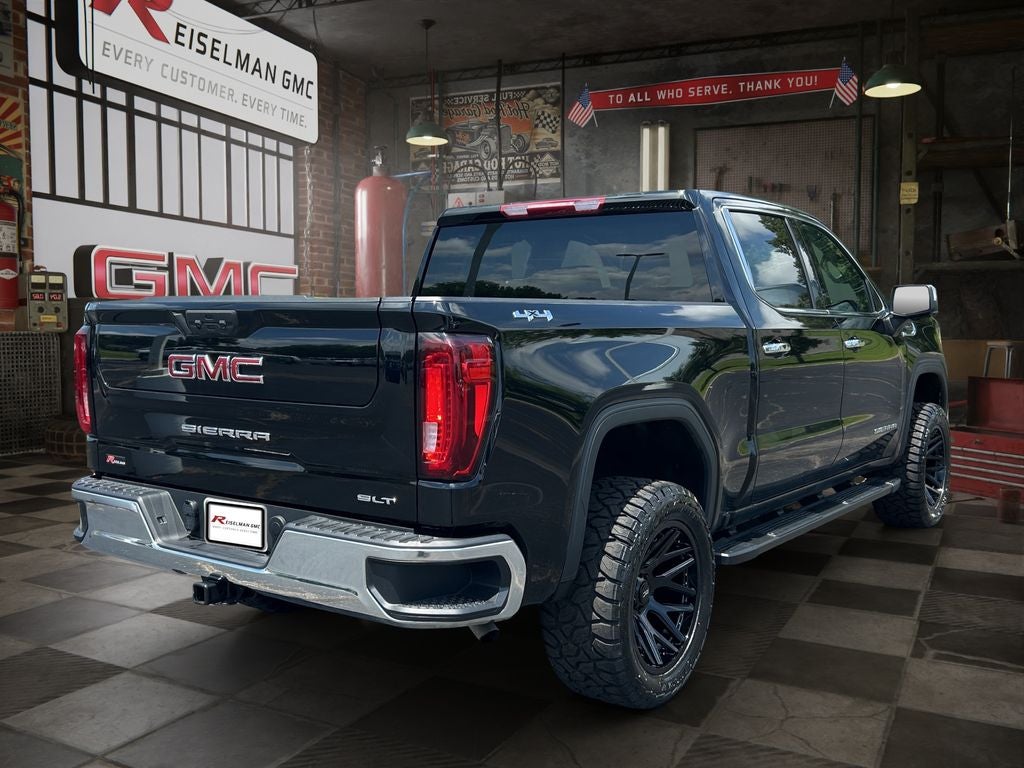 2025 GMC Sierra 1500 SLT