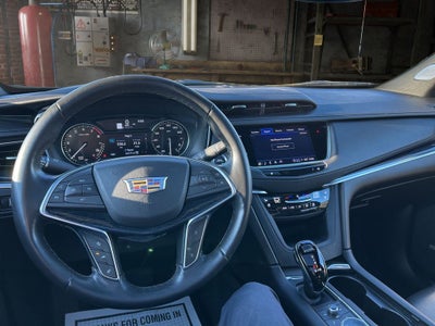 2024 Cadillac XT5 Premium Luxury