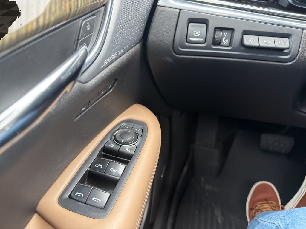 2021 Cadillac XT6 Premium Luxury