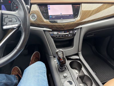 2021 Cadillac XT6 Premium Luxury