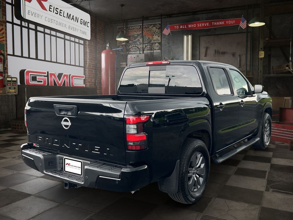 2025 Nissan Frontier SV