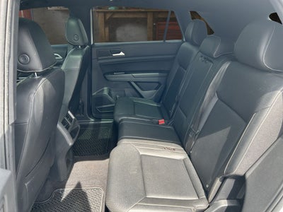 2020 Volkswagen Atlas Cross Sport 3.6L V6 SEL R-Line 4Motion