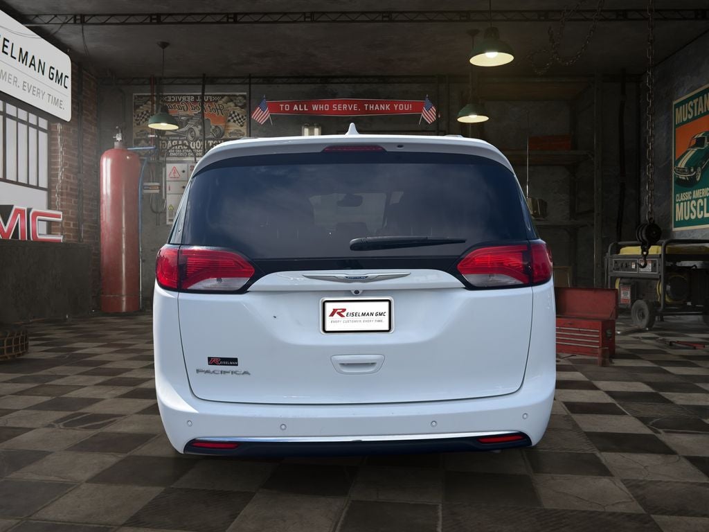 2018 Chrysler Pacifica Touring L Plus