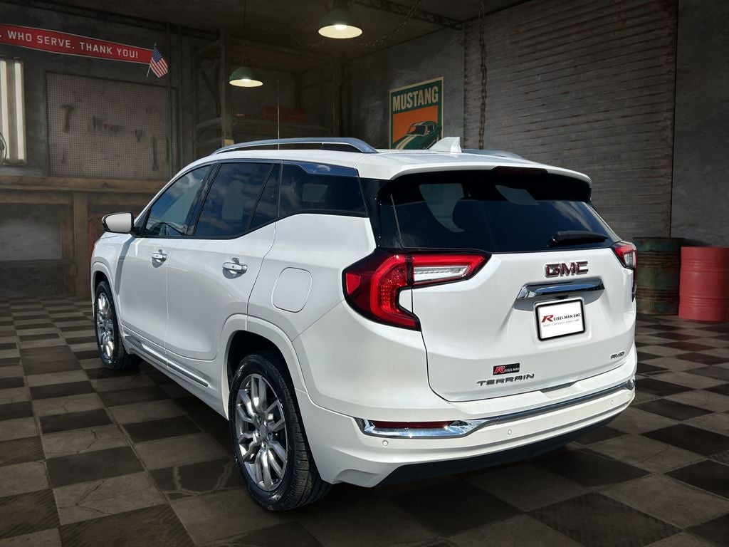 2023 GMC Terrain Denali
