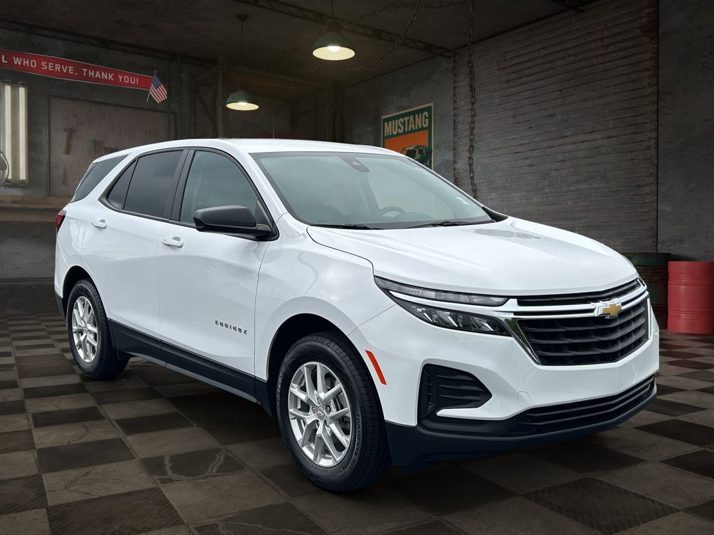 2024 Chevrolet Equinox LS
